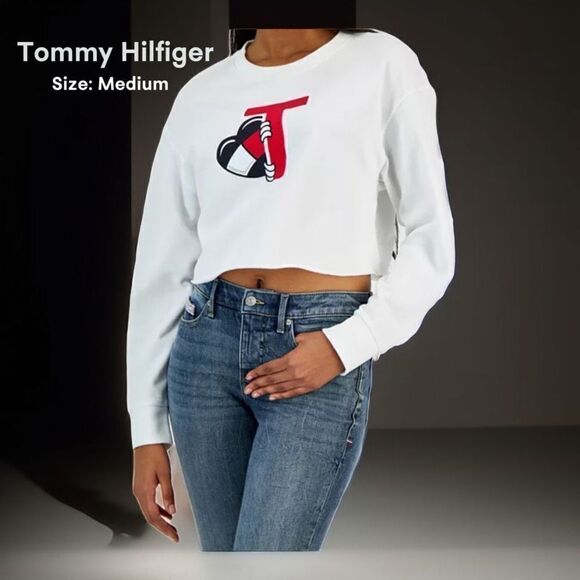 Tommy Hilfiger Cropped Sweatshirt - Picture 1 of 8